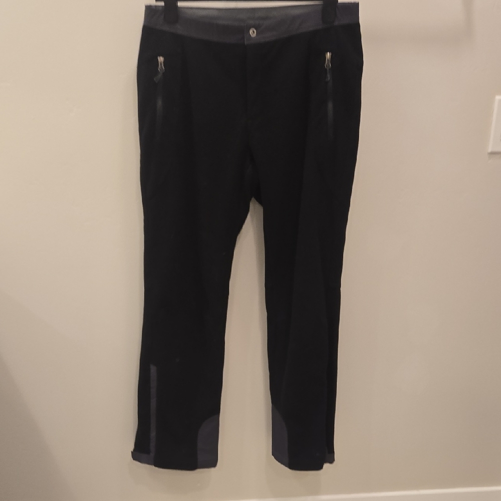 REI Women's Black and Gray fleece Flare Pants snow warm